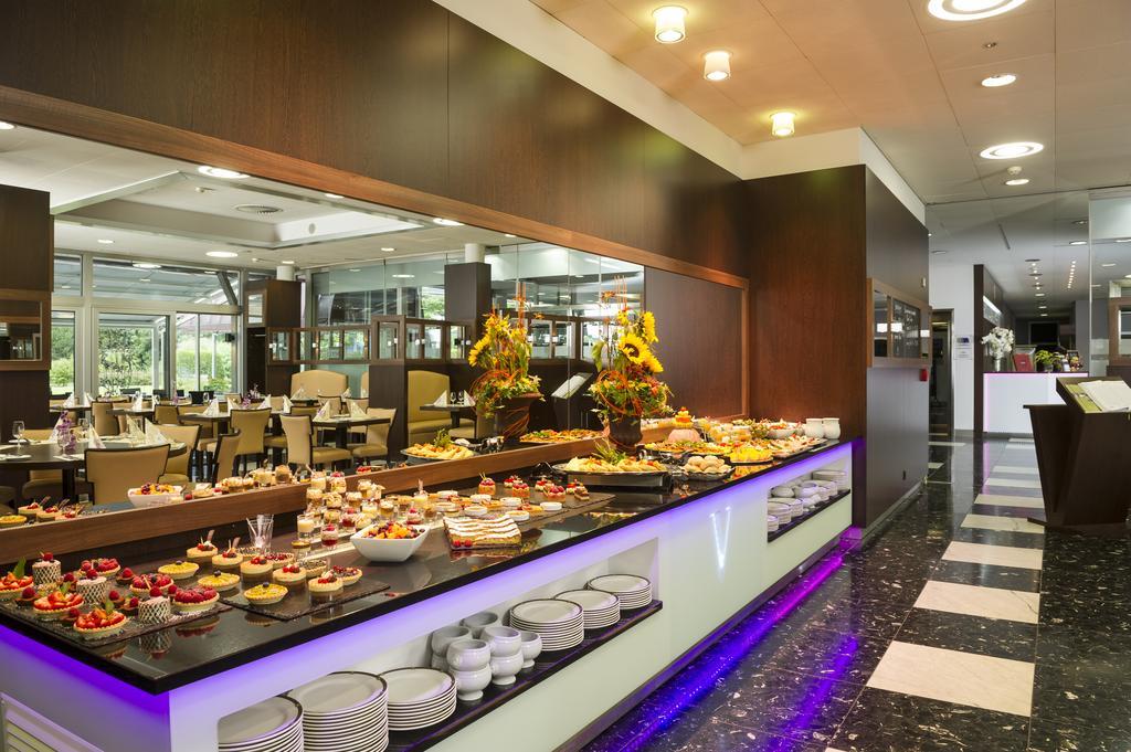 Hotel Vatel 4* Superior Martigny Exterior photo